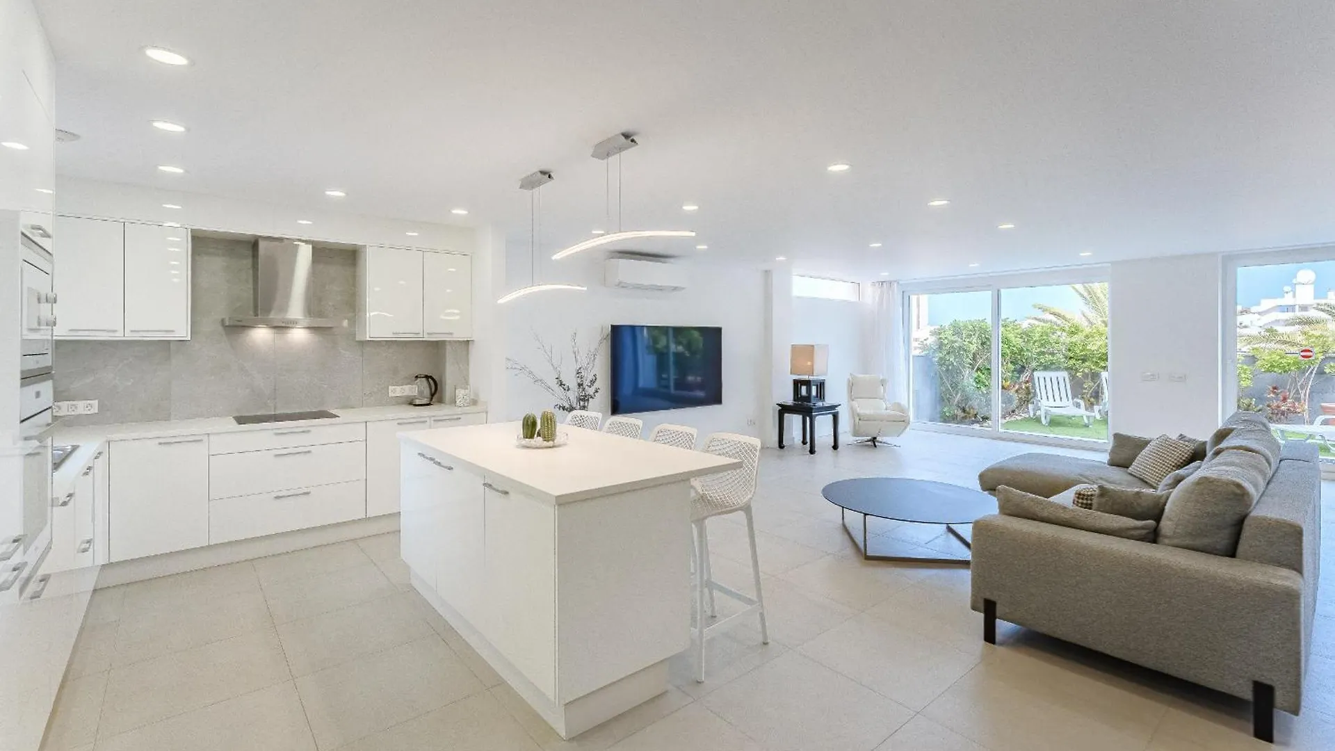 Luxury Villa In Los Cristianos Los Cristianos