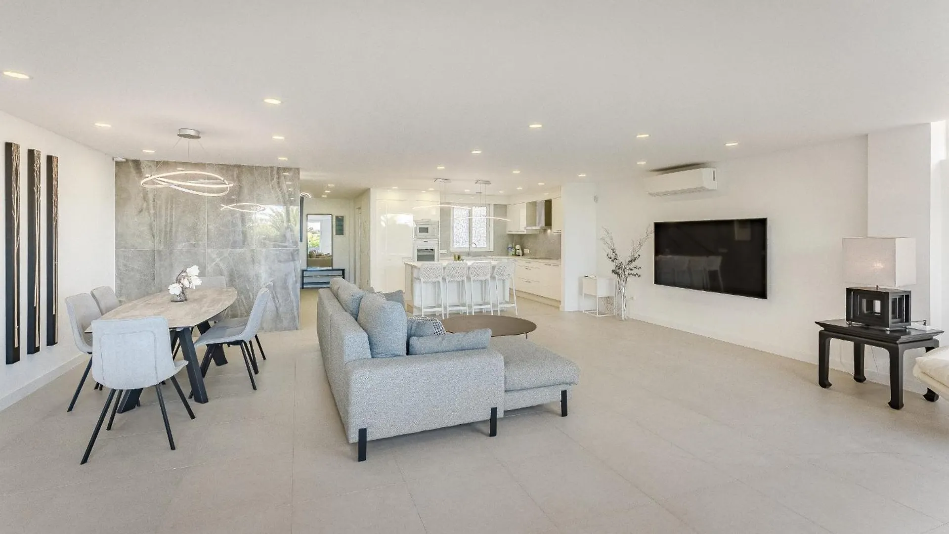 Luxury Villa In Los Cristianos Los Cristianos  0*, Los Cristianos (Tenerife)