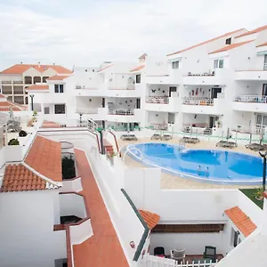 Diamantes Heated Pool Apartment